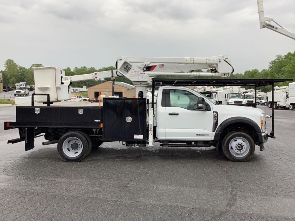 2026 Ford F550 4x4 Terex Utilities LT40-RM Bucket Truck