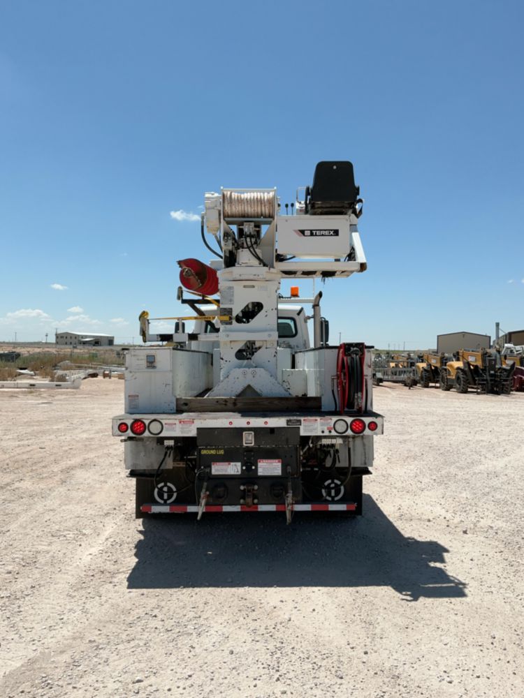2019 Freightliner M2106 4x4 Terex C4047 Digger Derrick
