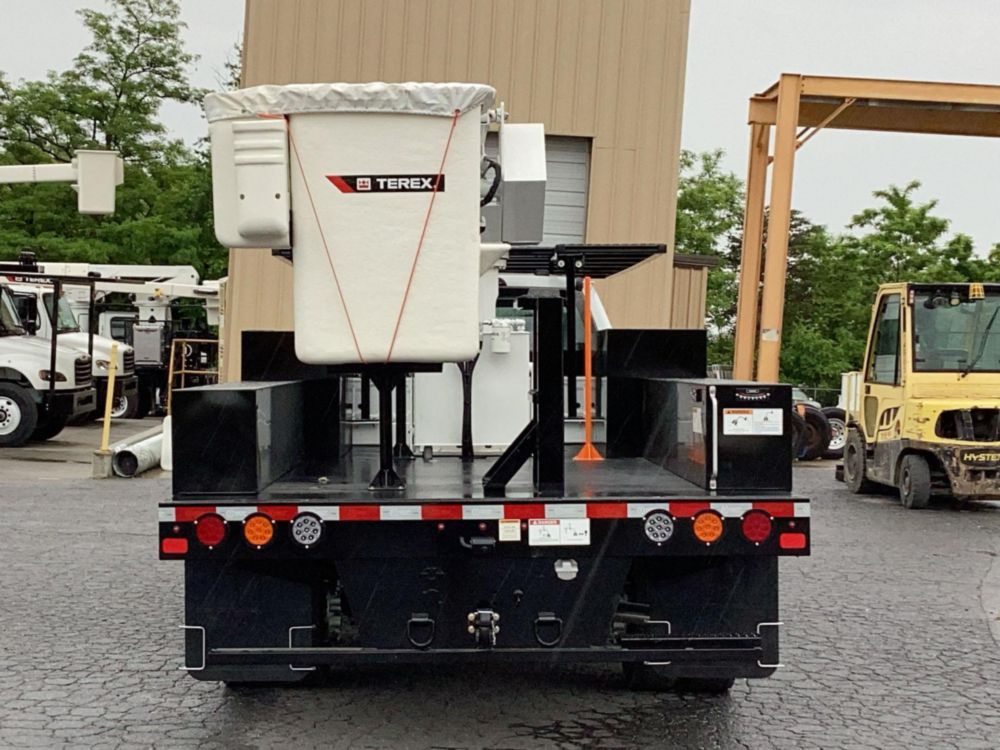 2026 Ford F550 4x4 Terex Utilities LT40-RM Bucket Truck