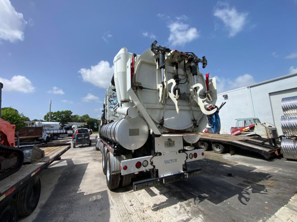 2023 Kenworth T-880 Vactor 2115P-16 Sewer Cleaner Hydro Excavator