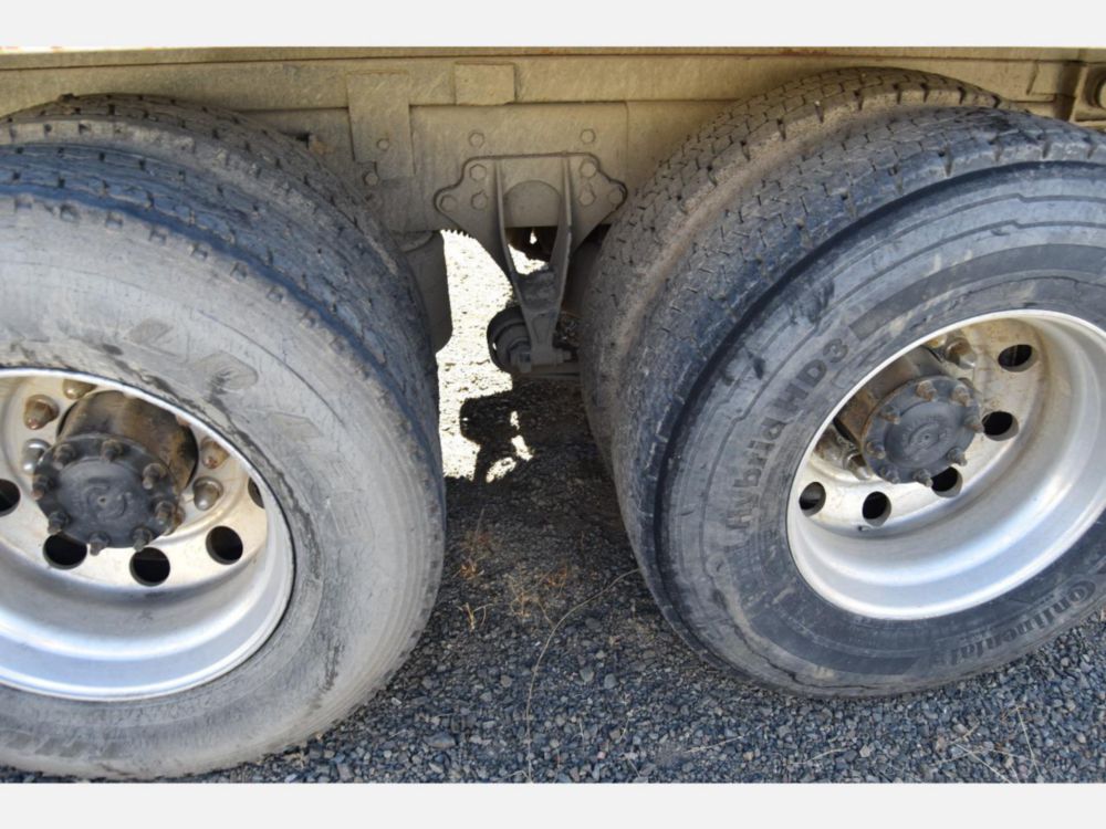 2010 Int'l Prostar Tri-Axle Dump Truck