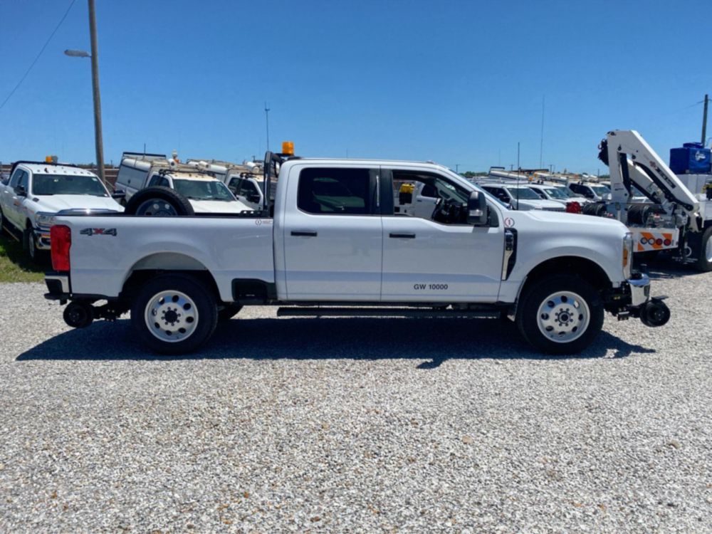 2023 Ford F250 4x4 Hi-Rail Pickup Truck