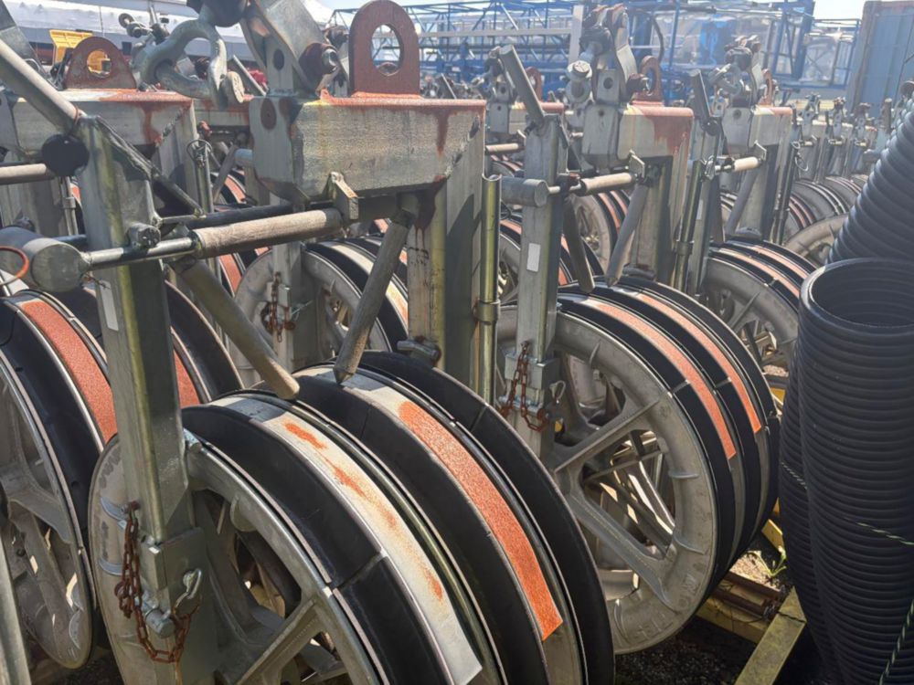 2010 Condux CES-CET 3 Bundled Helicopter Blocks