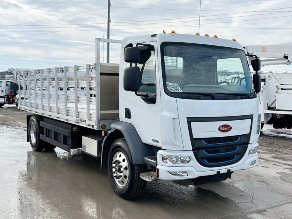 2024 Peterbilt 220 EV 4x2 20' Tafco Flatbed Truck