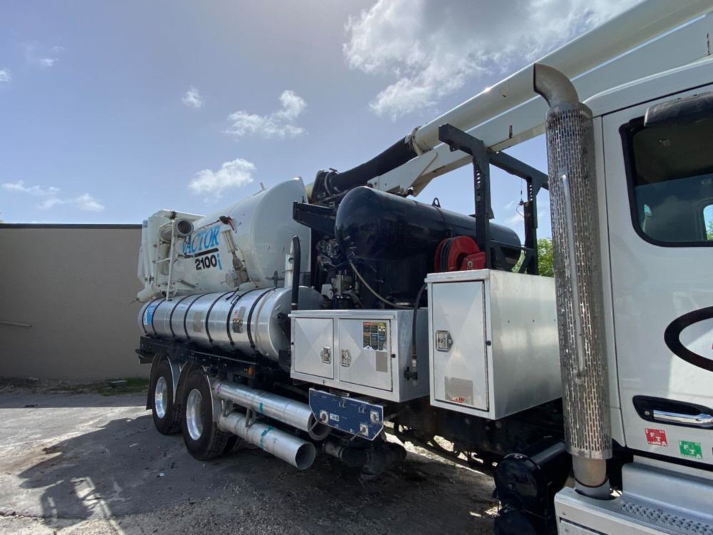 2023 Kenworth T-880 Vactor 2115P-16 Sewer Cleaner Hydro Excavator