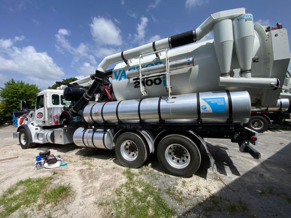 2023 Kenworth T-880 Vactor 2115P-16 Sewer Cleaner Hydro Excavator