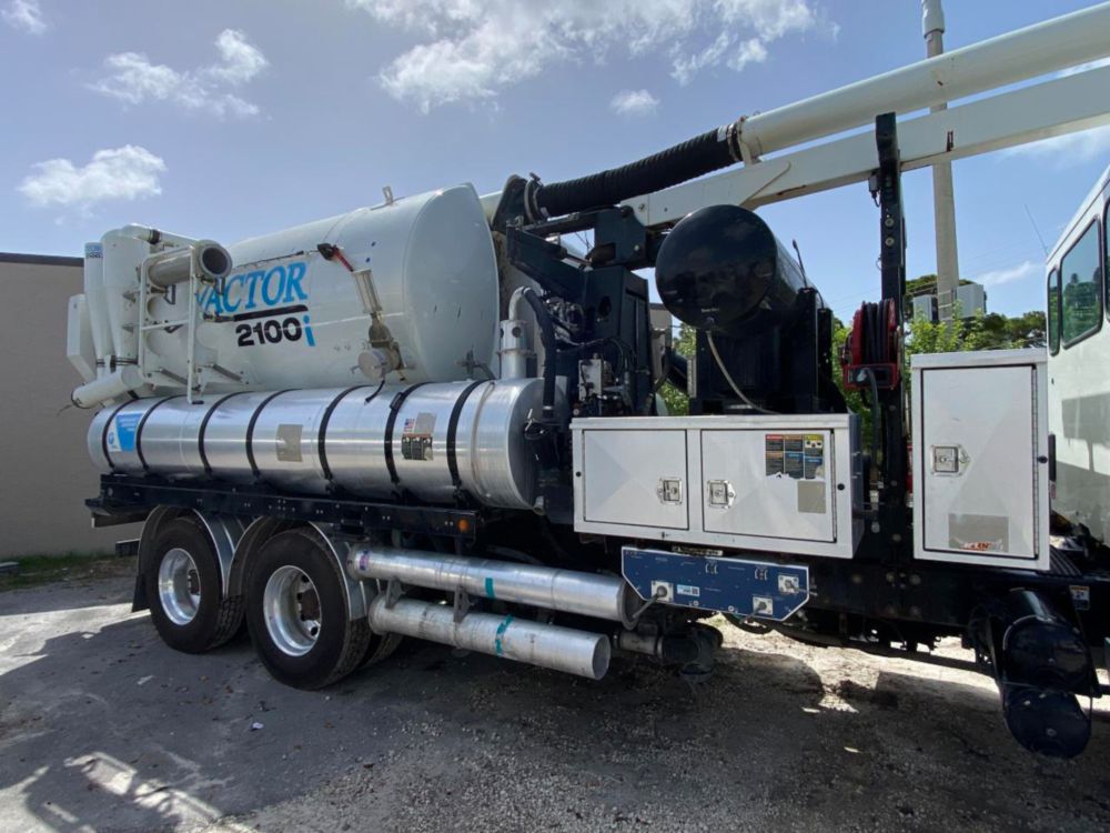 2023 Kenworth T-880 Vactor 2115P-16 Sewer Cleaner Hydro Excavator