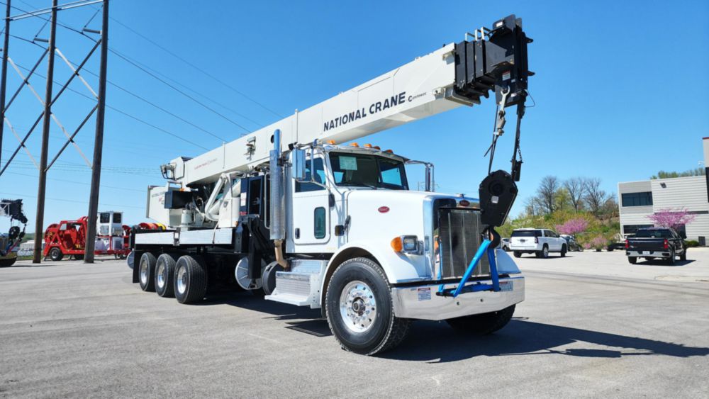 2015 Peterbilt 365 8x6 National NBT40-142 Boom Truck