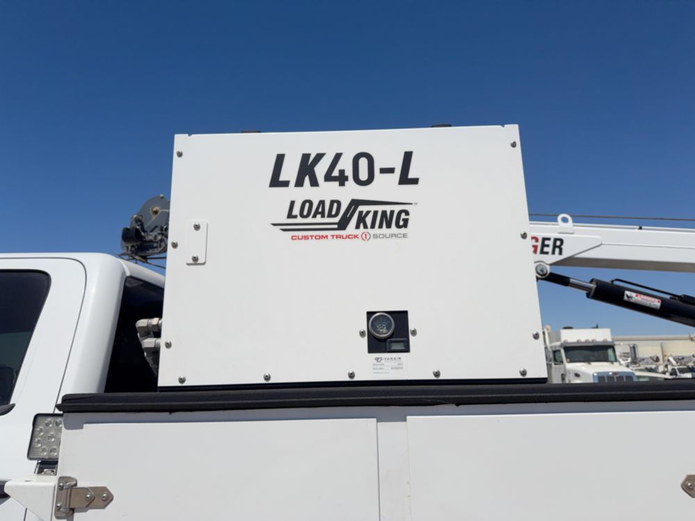 2023 Chevrolet 5500 4x4 Load King Stinger 7522 Service Truck