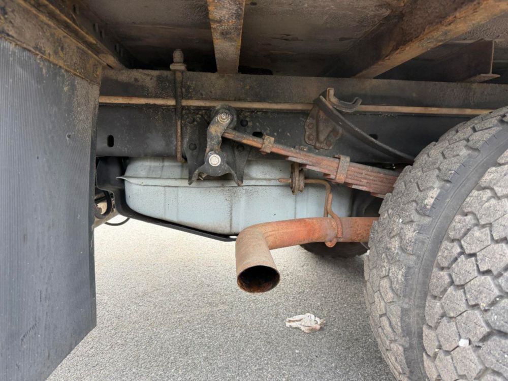 2009 Ford Crew Cab F-550 Box Truck