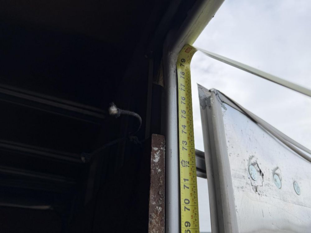 2009 Ford Crew Cab F-550 Box Truck