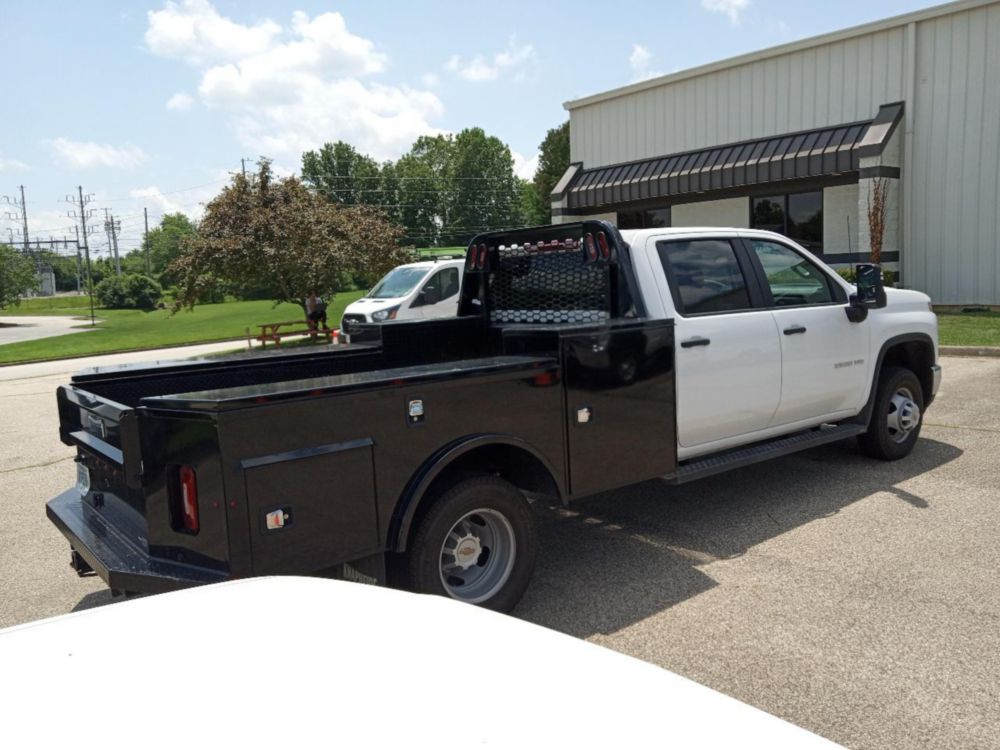 2024 Chevrolet Silverado Crew Cab 3500HD Flatbed Truck
