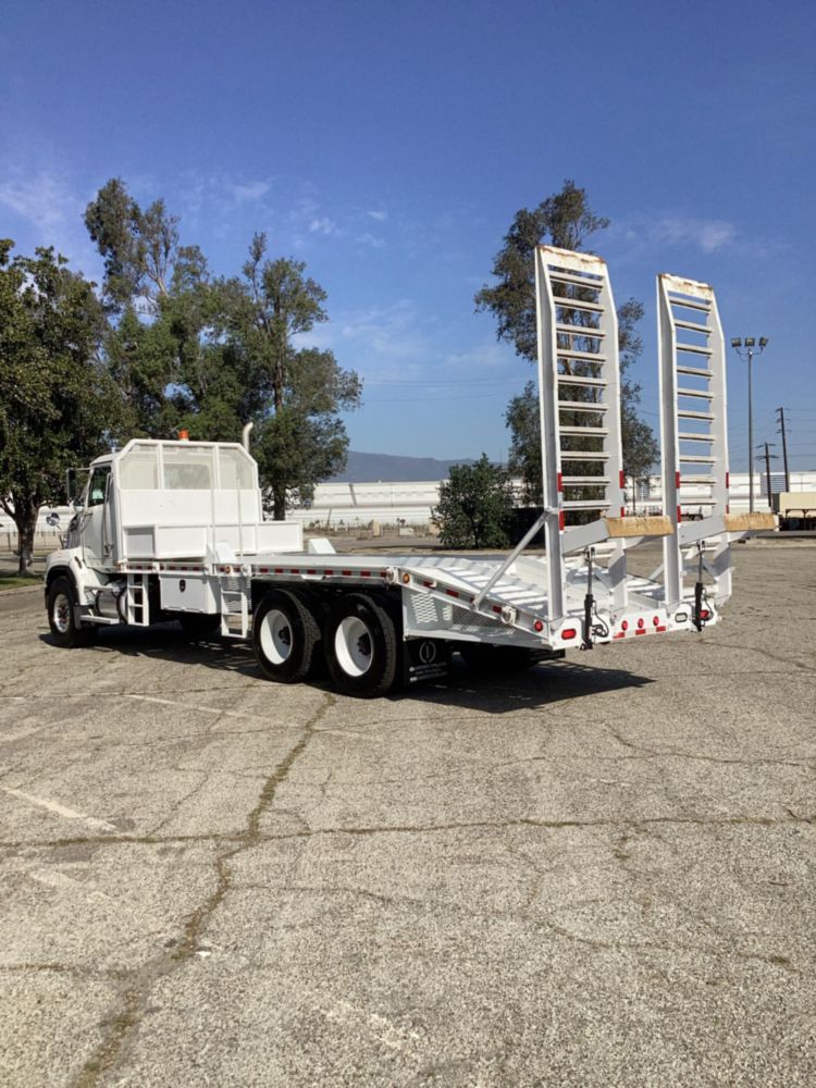 2018 Western Star 4700SB 6x4 Equipment Hauler