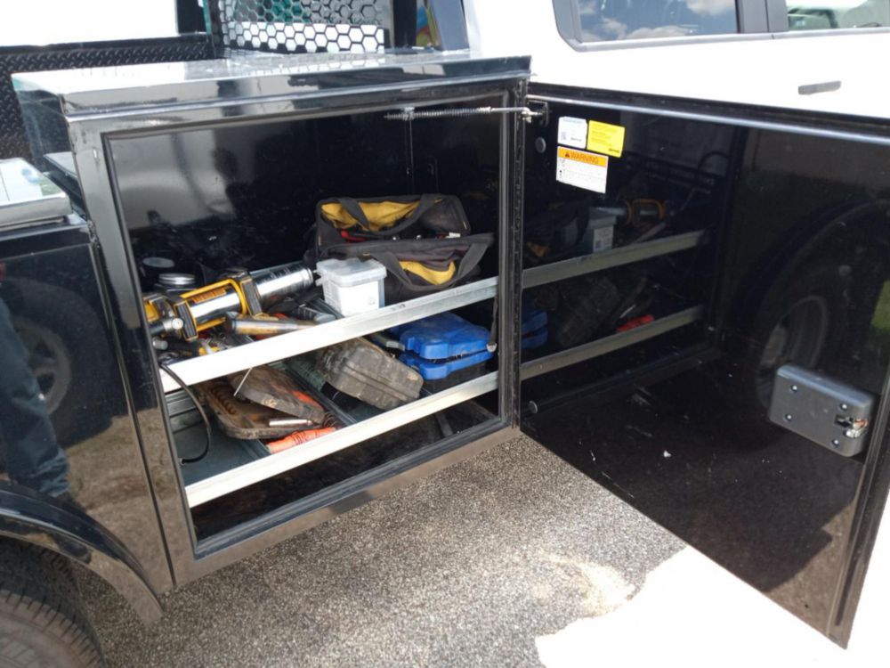 2024 Chevrolet Silverado Crew Cab 3500HD Flatbed Truck