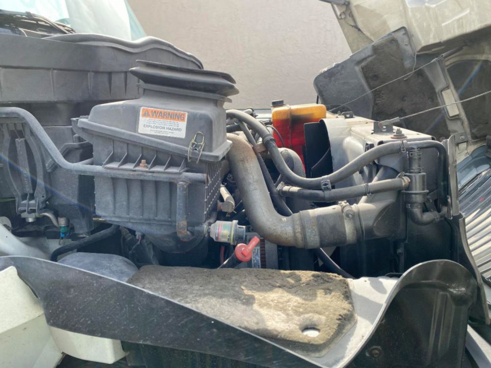 2011 Int'l 4300 Terex Commander 4047 Digger Derrick Truck