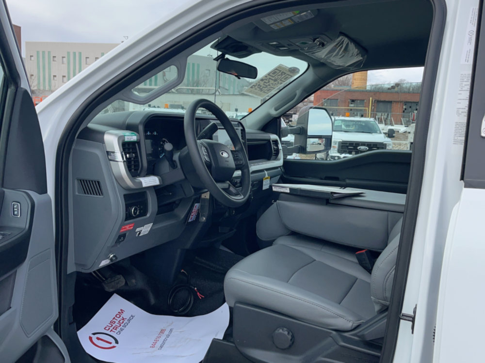 2025 Ford F550 4x4 IMT Hi-Rail Service Truck