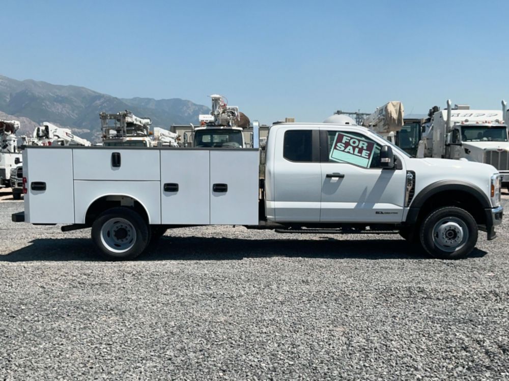 2026 Ford F550 4x4 Service Truck
