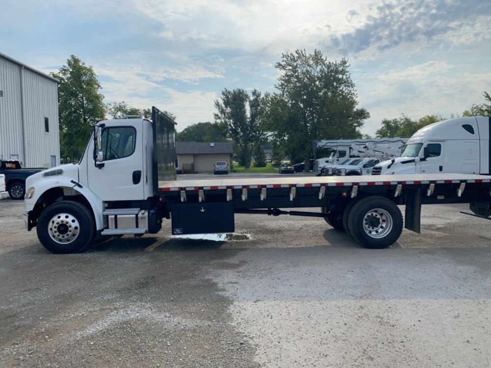 2024 Freightliner M2106 4x2 Flatbed Truck
