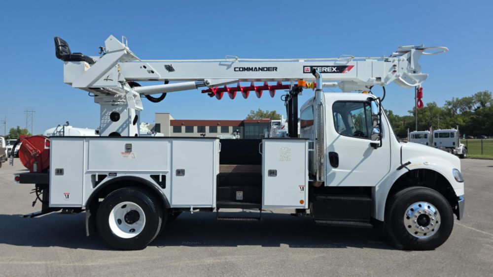 2019 Freightliner M2106 4x2 Terex C4047 Digger Derrick
