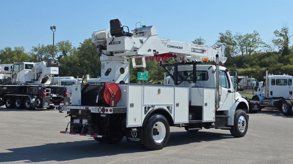 2019 Freightliner M2106 4x2 Terex C4047 Digger Derrick