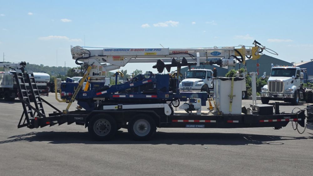 2019 Skylift 2573-MDS6000-LP Backyard Mini Digger
