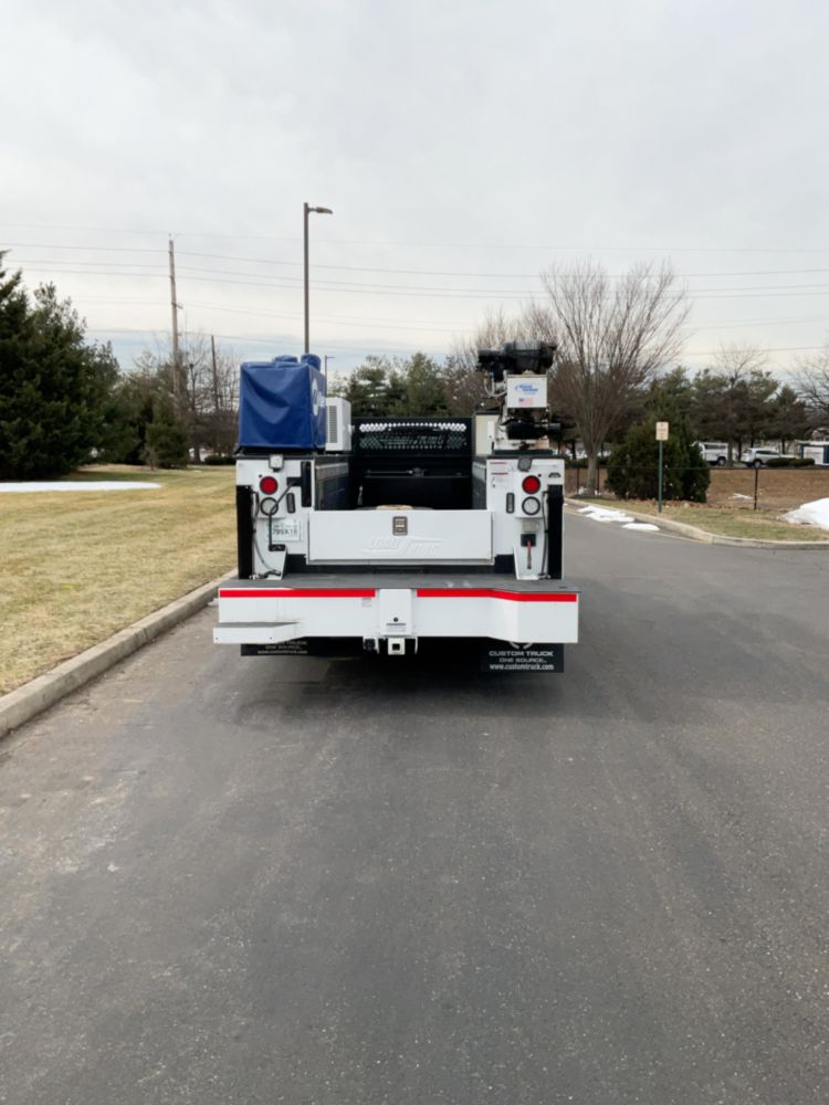 2018 Ford F-550 4x4 Load King Voyager I Service Truck W/Crane