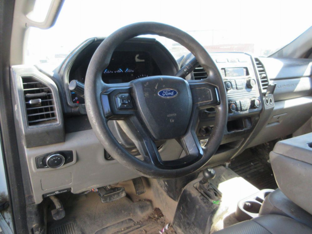 2019 Ford F-350 4x4 Crew Cab Service Truck