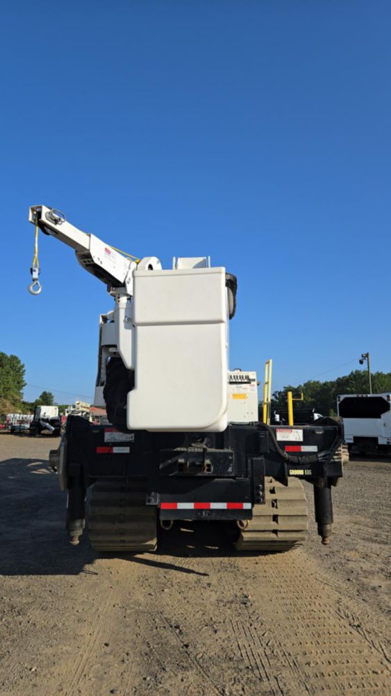 2019 Morooka MST2500VDL Versalift VST-9000-MHI Track Bucket