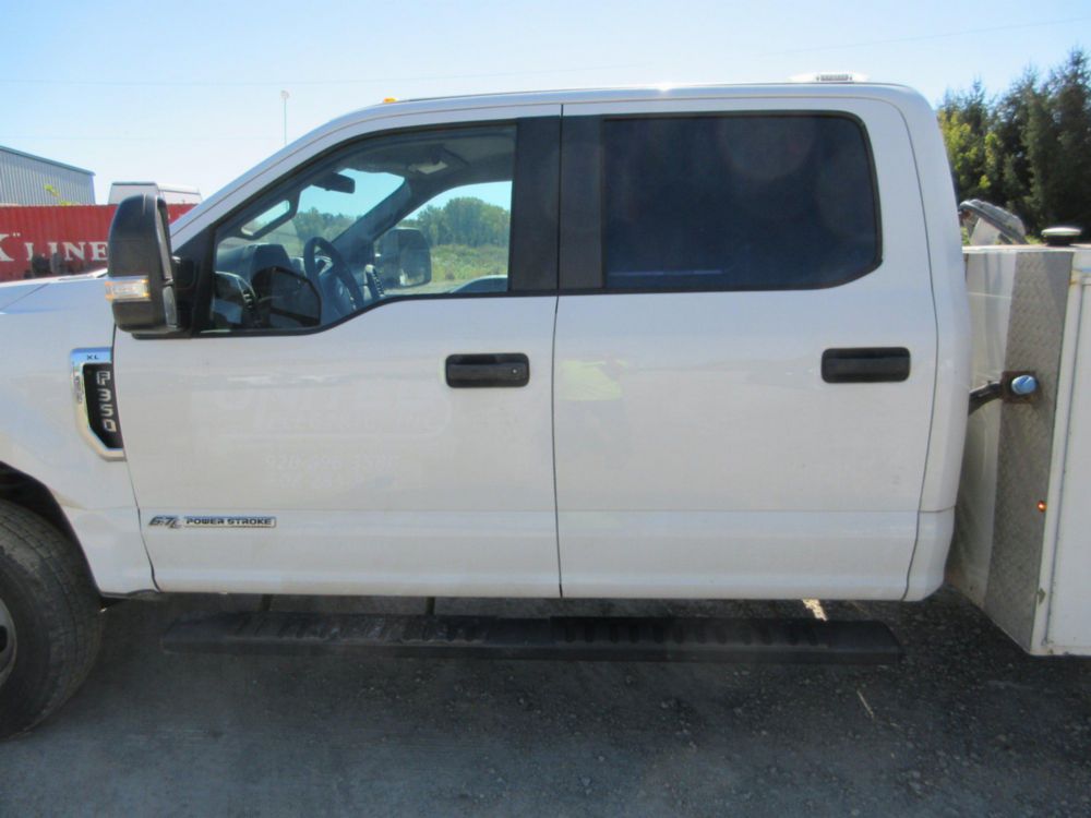 2019 Ford F-350 4x4 Crew Cab Service Truck