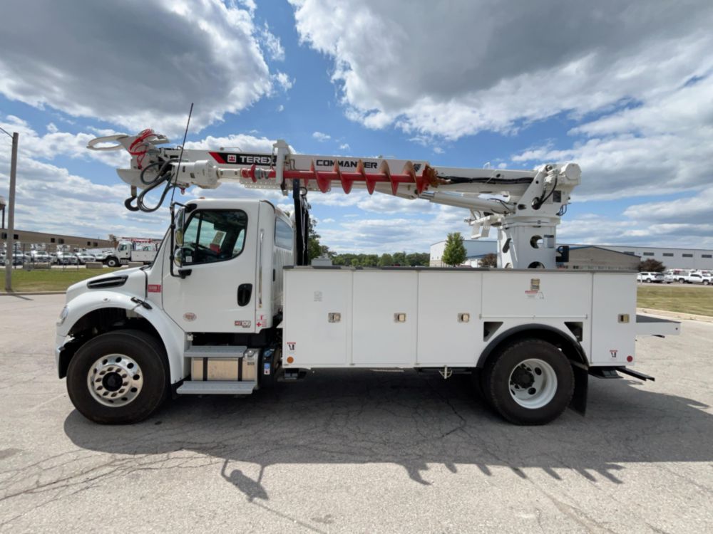 2025 Freightliner M2106 4x2 Terex C4047 Digger Derrick