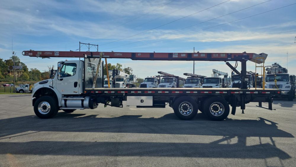 2024 Freightliner M2106 6x4 Load King Premier 40' Roofing Conveyor Truck