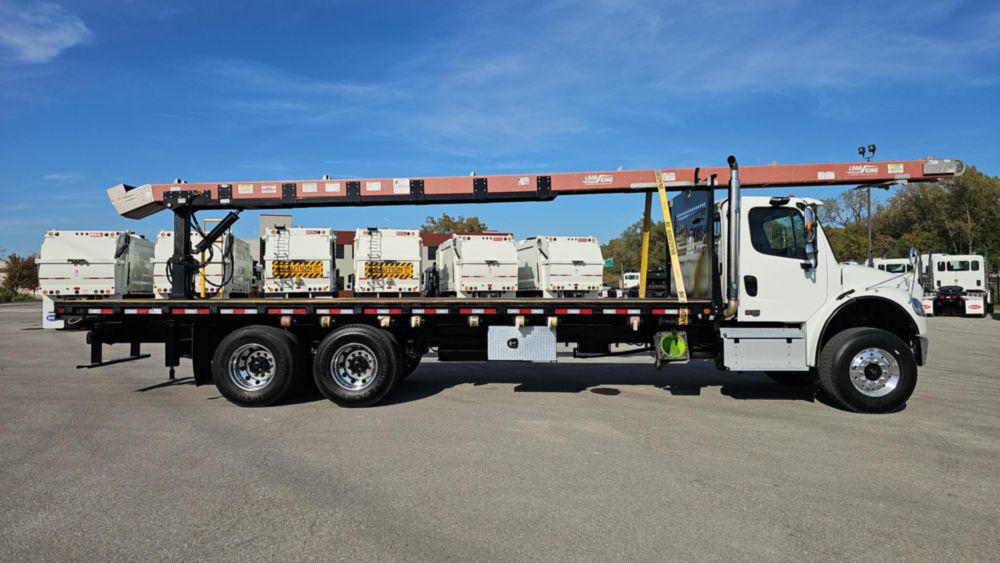 2024 Freightliner M2106 6x4 Load King Premier 40' Roofing Conveyor Truck