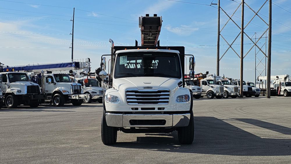 2024 Freightliner M2106 6x4 Load King Premier 40' Roofing Conveyor Truck