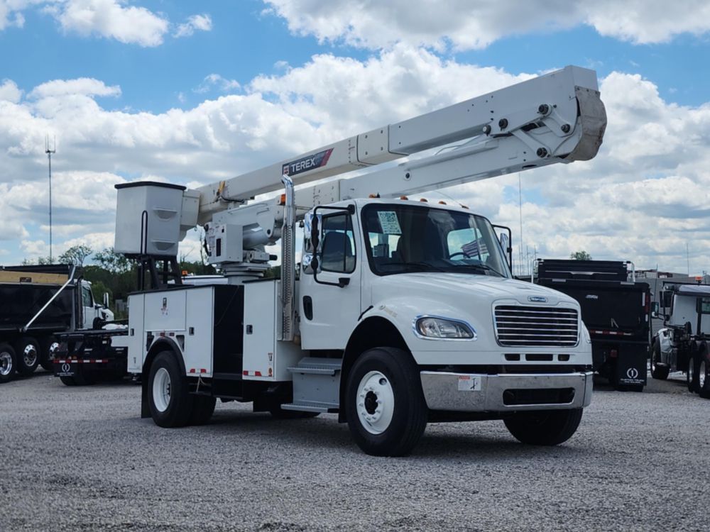 2018 Freightliner M2106 4x4 Terex TC55 Bucket Truck
