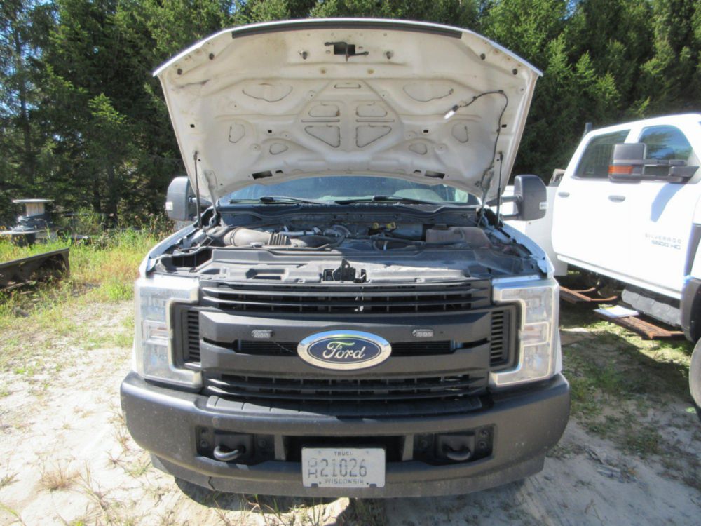 2019 Ford F-350 4x4 Crew Cab Service Truck