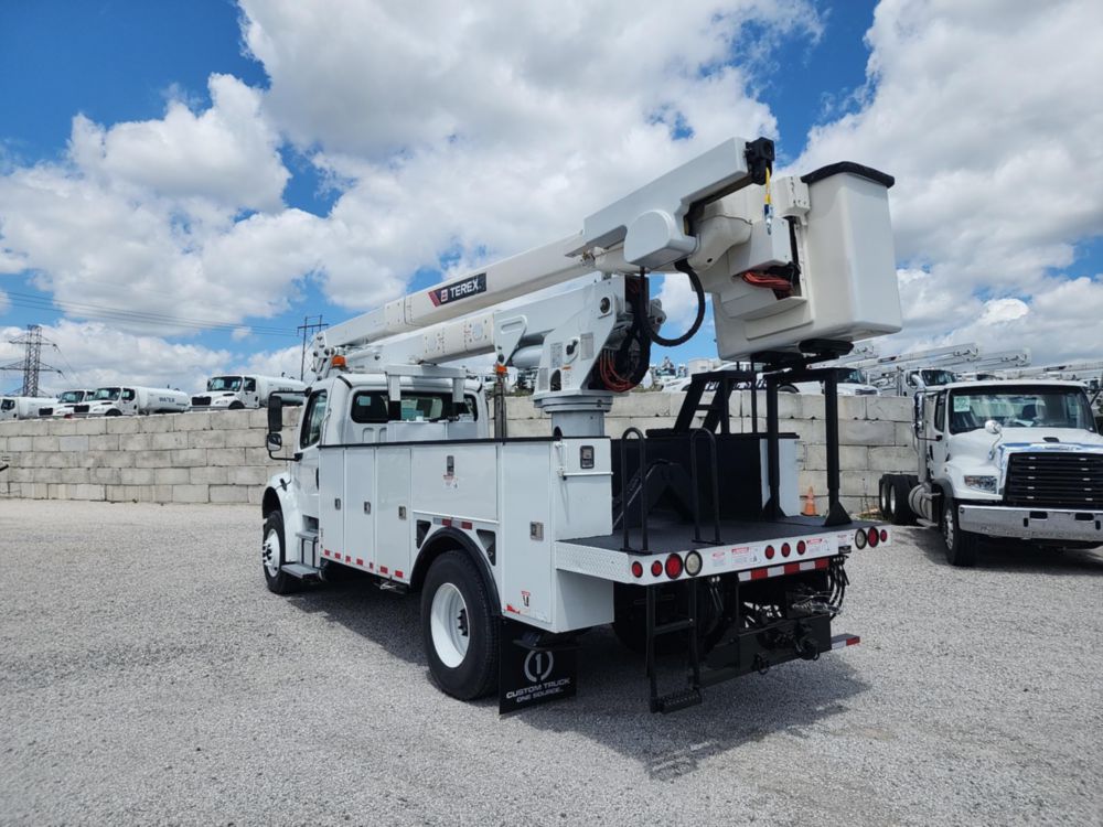 2018 Freightliner M2106 4x4 Terex TC55 Bucket Truck