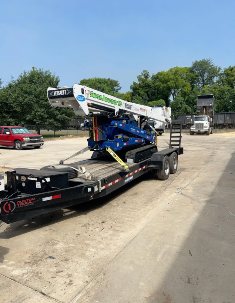 2020 Skylift MA53-TD Versalift VST-52-I Super Arborist 53