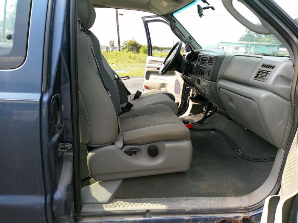 2004 Ford F-250 Extended Cab BOSS SNOWPLOW Pickup Truck