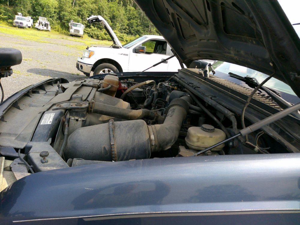 2004 Ford F-250 Extended Cab BOSS SNOWPLOW Pickup Truck