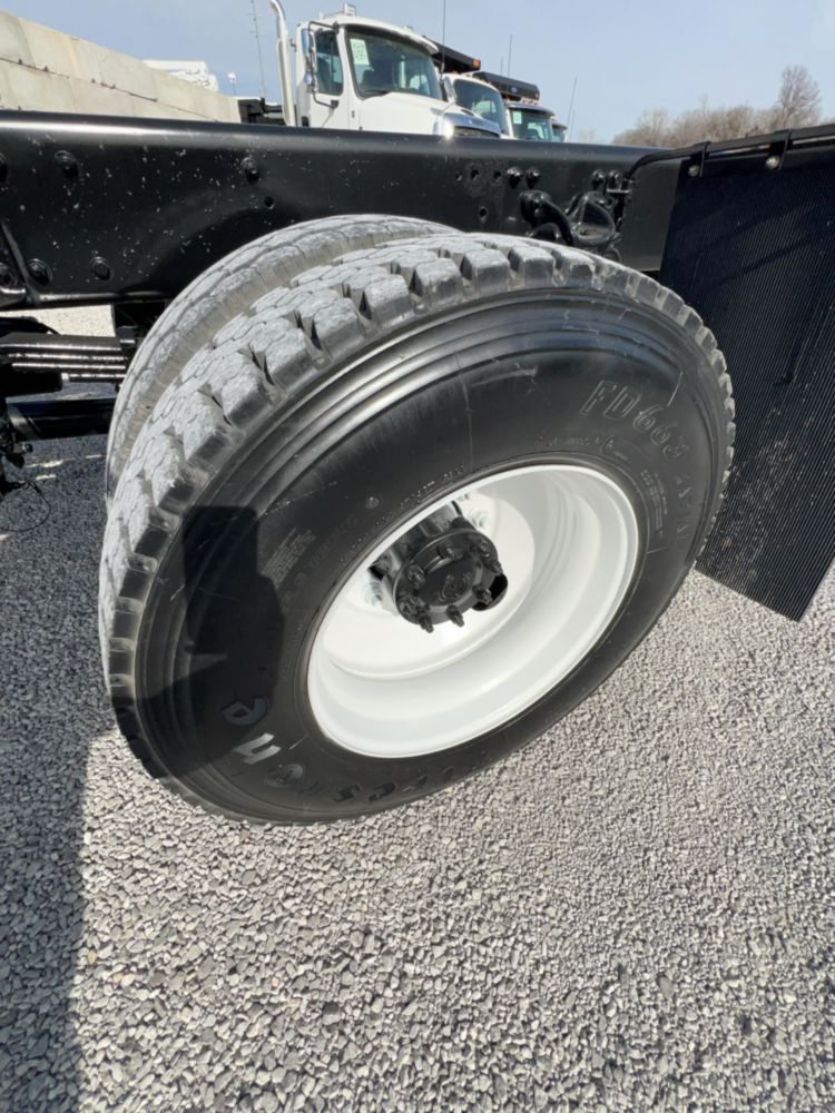 2020 Freightliner M2106 4x4 Cab & Chassis