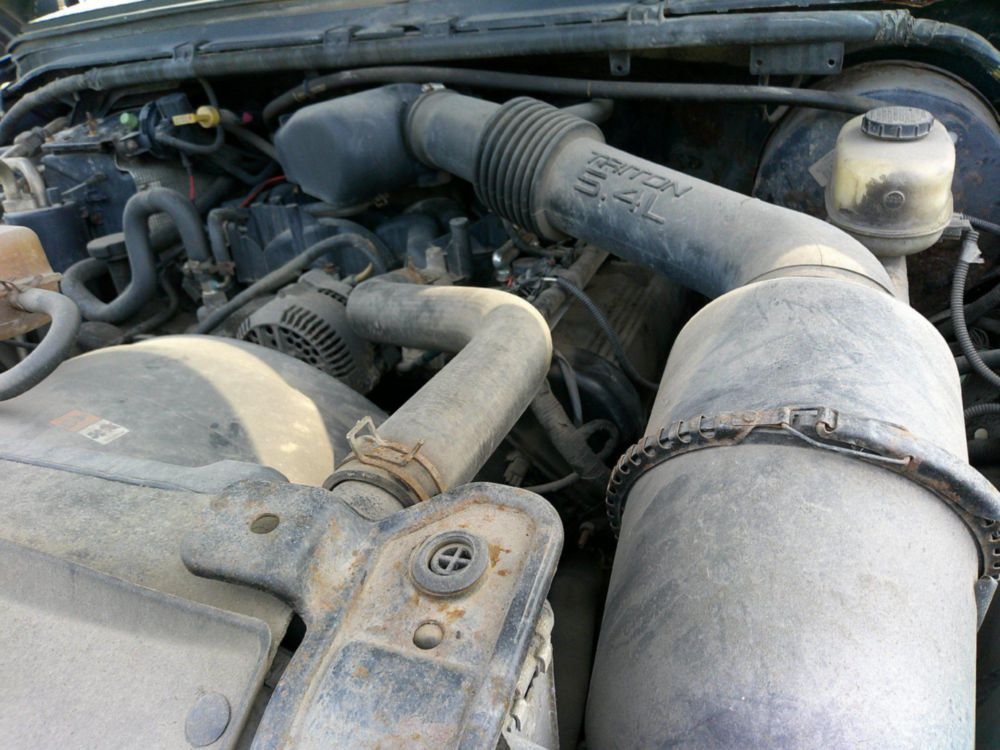 2004 Ford F-250 Extended Cab BOSS SNOWPLOW Pickup Truck