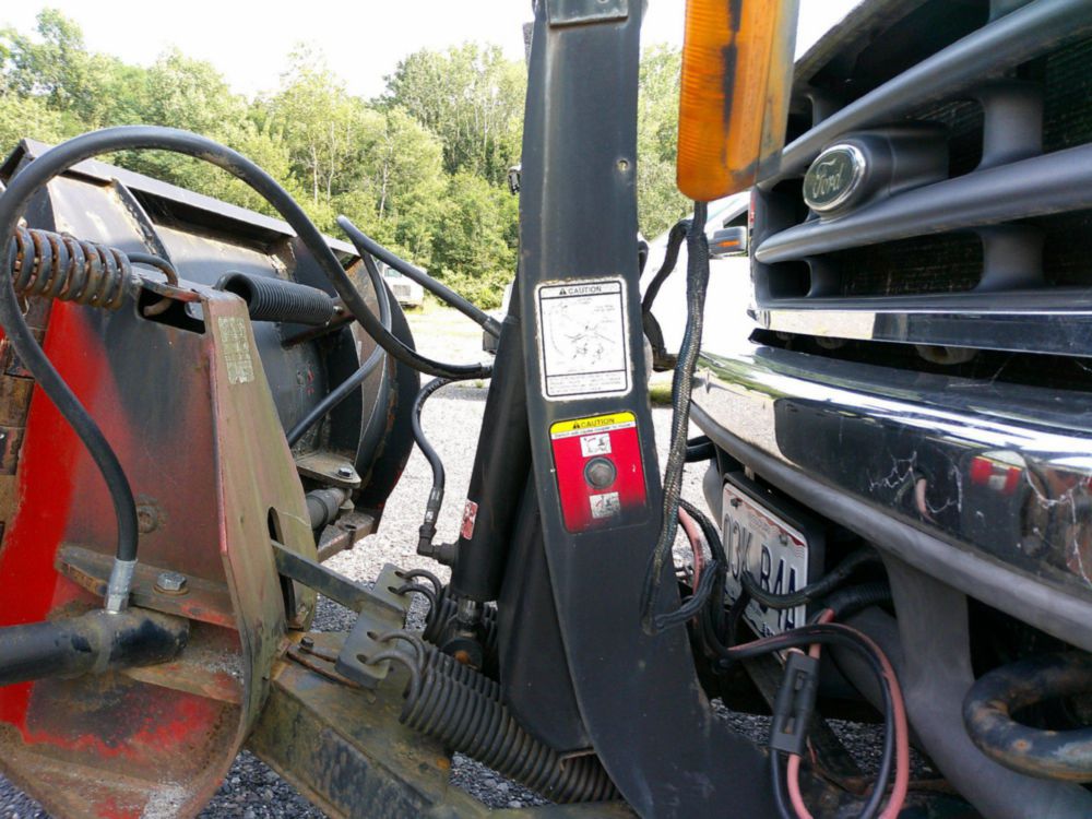 2004 Ford F-250 Extended Cab BOSS SNOWPLOW Pickup Truck