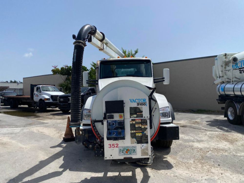 2023 Kenworth T-880 Vactor 2115P-10 Sewer Cleaner Hydro Excavator Truck