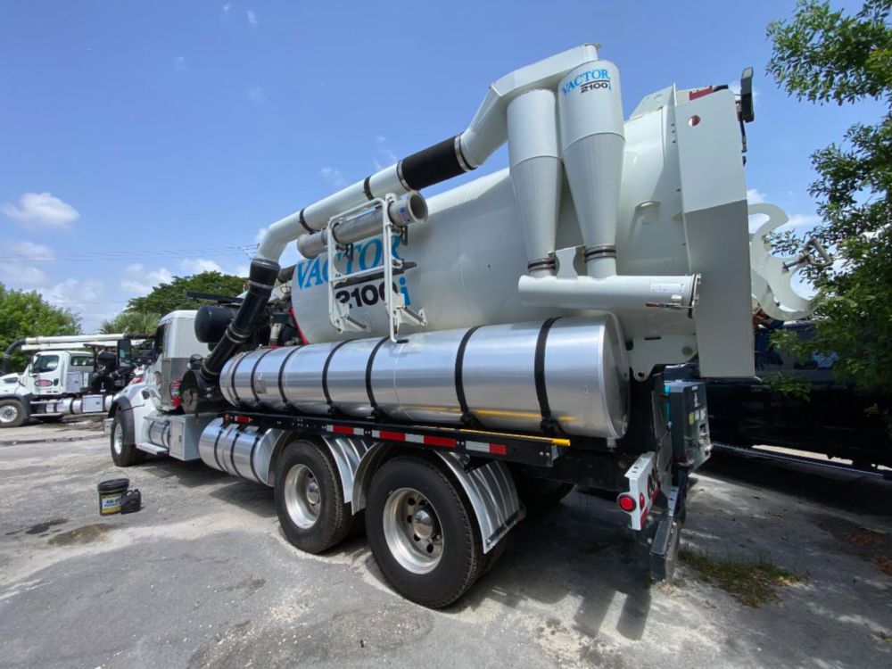 2023 Kenworth T-880 Vactor 2115P-10 Sewer Cleaner Hydro Excavator Truck