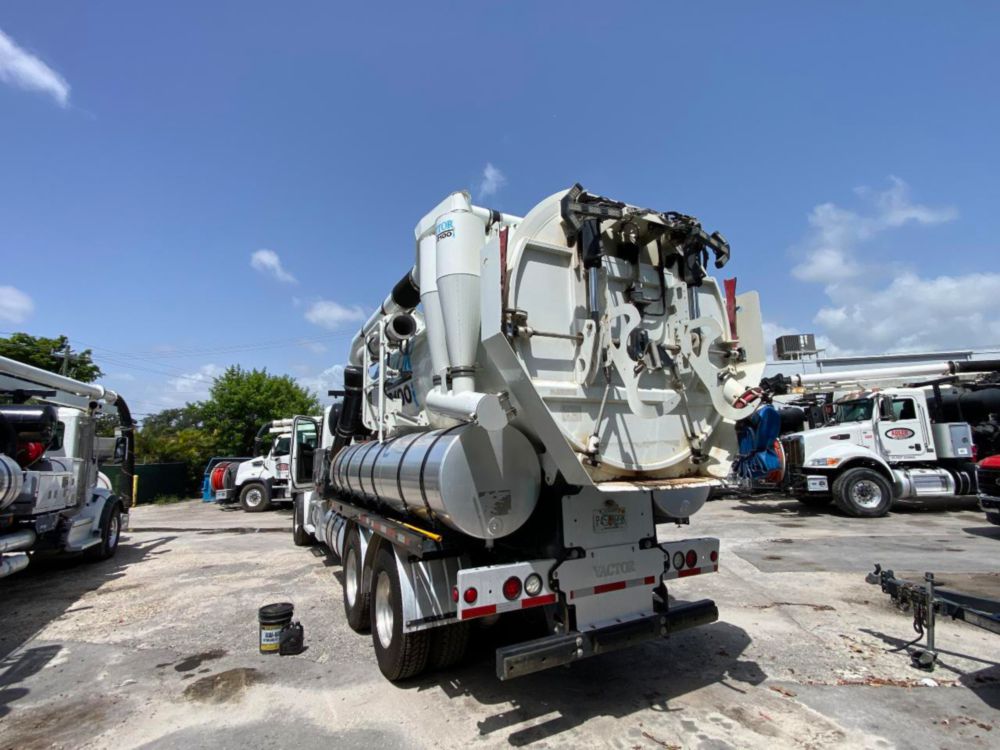 2023 Kenworth T-880 Vactor 2115P-10 Sewer Cleaner Hydro Excavator Truck
