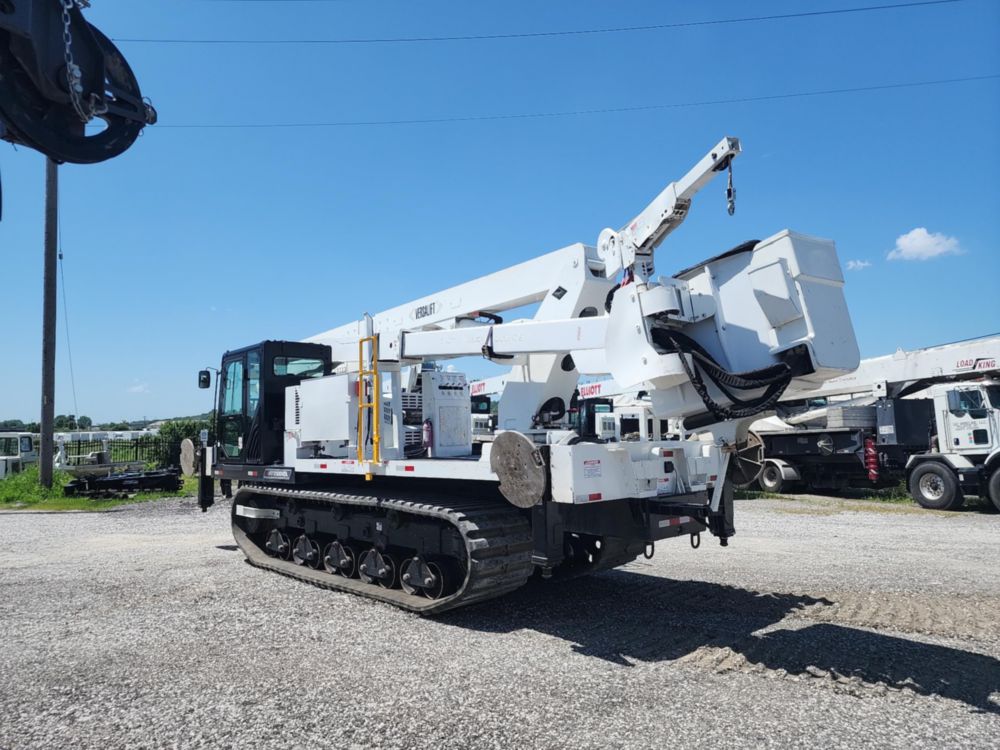 2018 Morooka MST2500VDL Versalift VST-9000-I Track Bucket
