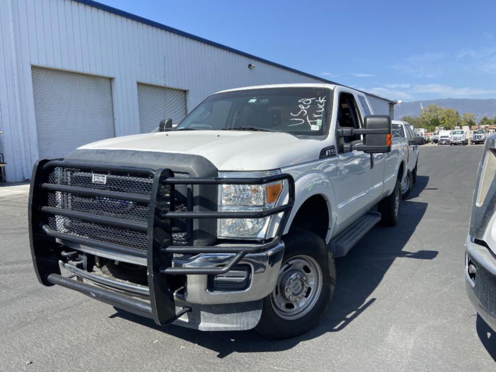 2015 Ford F-350 Extended Cab 4x4 Pickup