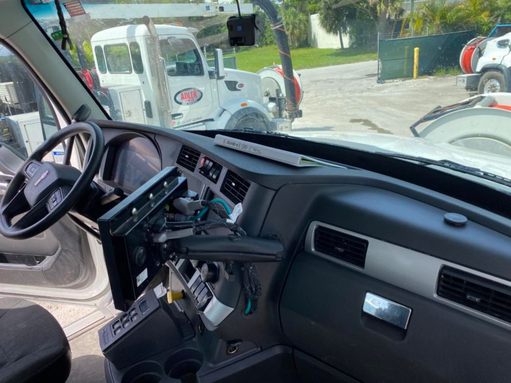 2023 Kenworth T-880 Vactor 2115P-10 Sewer Cleaner Hydro Excavator Truck