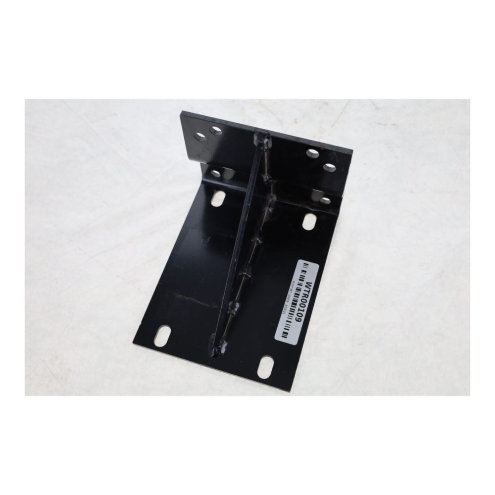 PUMP BKT LOWER