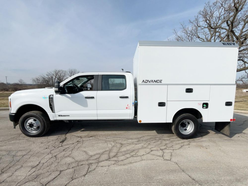 2026 Ford F350 4x4 Service Truck